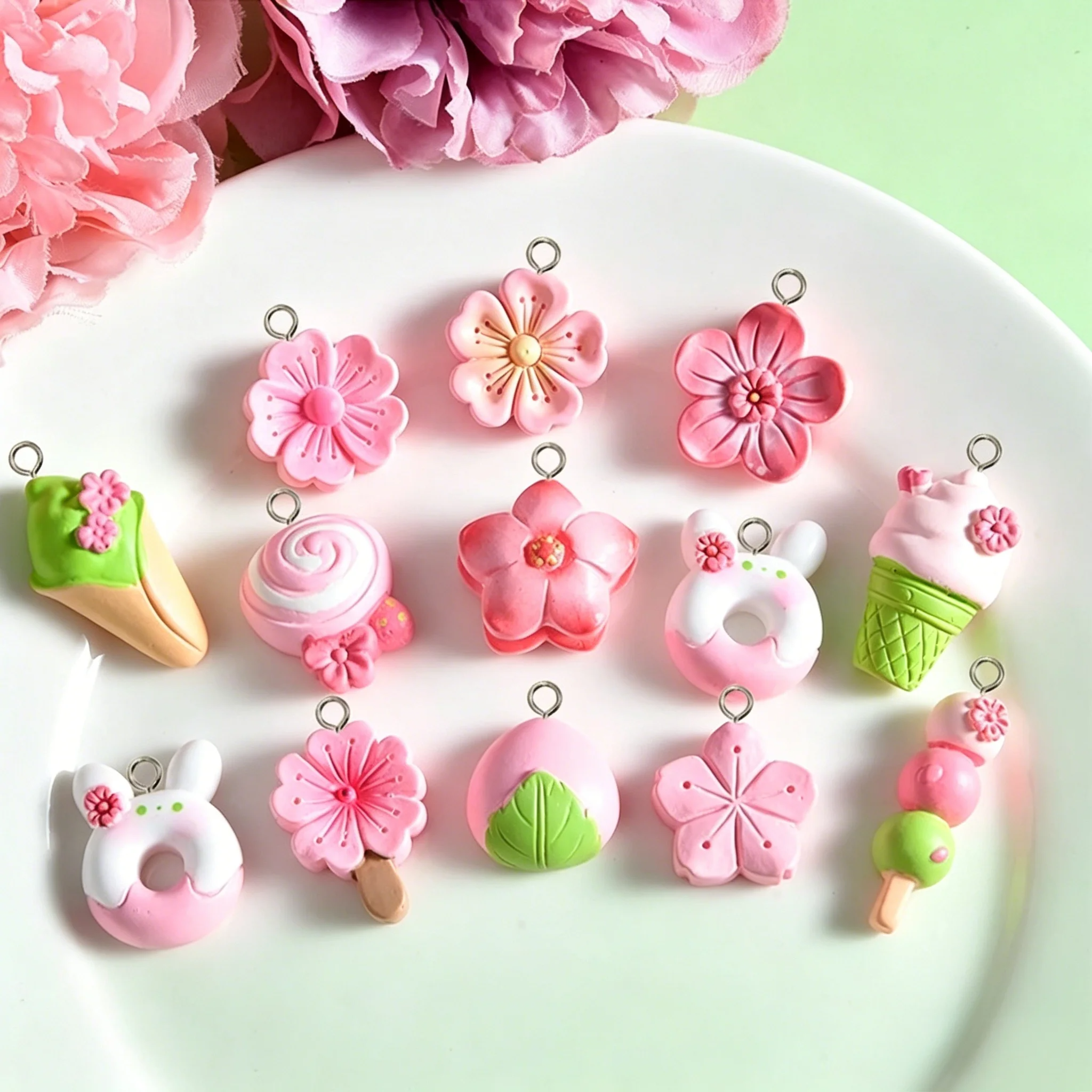 Resin Craft Projects - 10Pcs Mixed Sweet Resin Pendants Ice
