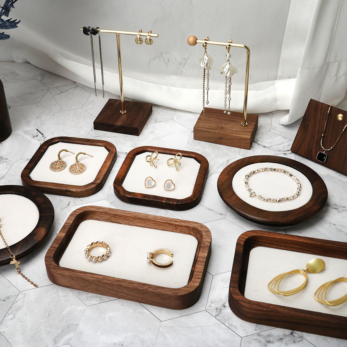 Solid Wood Jewelry Tray Bracel - огляд і ціна Wood Ring Blank